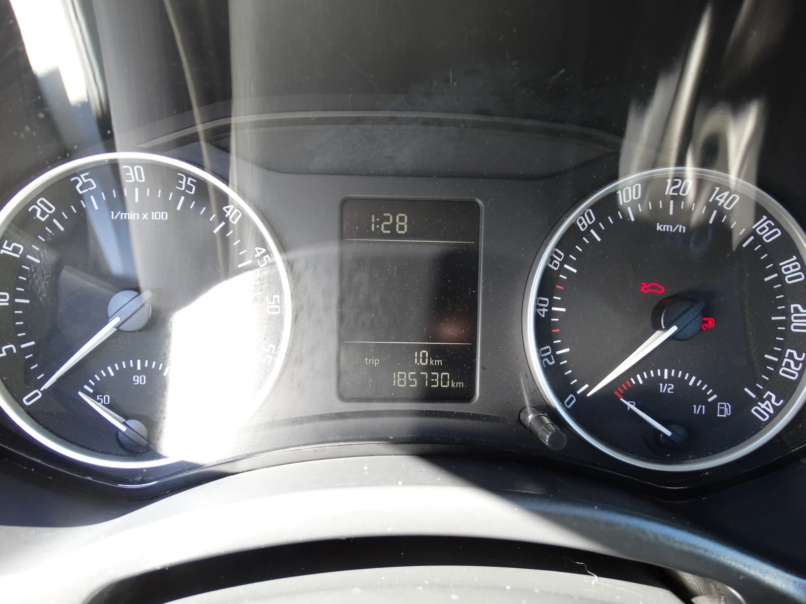 Skoda Octavia 1, 6-TDI- 2.  | Mobile.bg   13