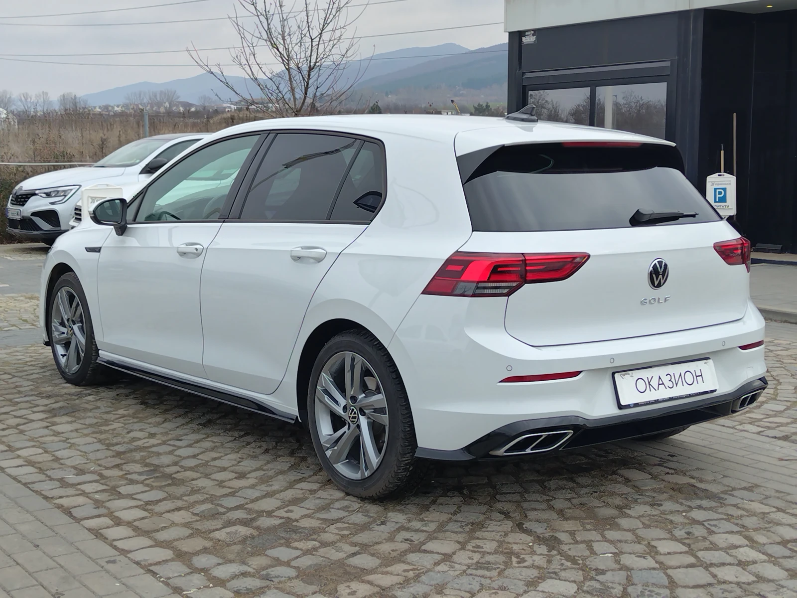 VW Golf Golf 8 R-Line 1.5 еTSI /150к.с/DSG - изображение 7