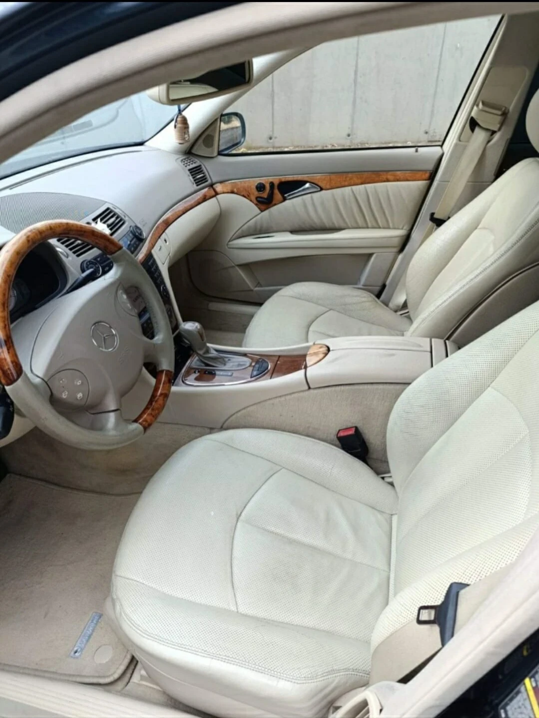 Mercedes-Benz E 500 E500 4matic - изображение 2