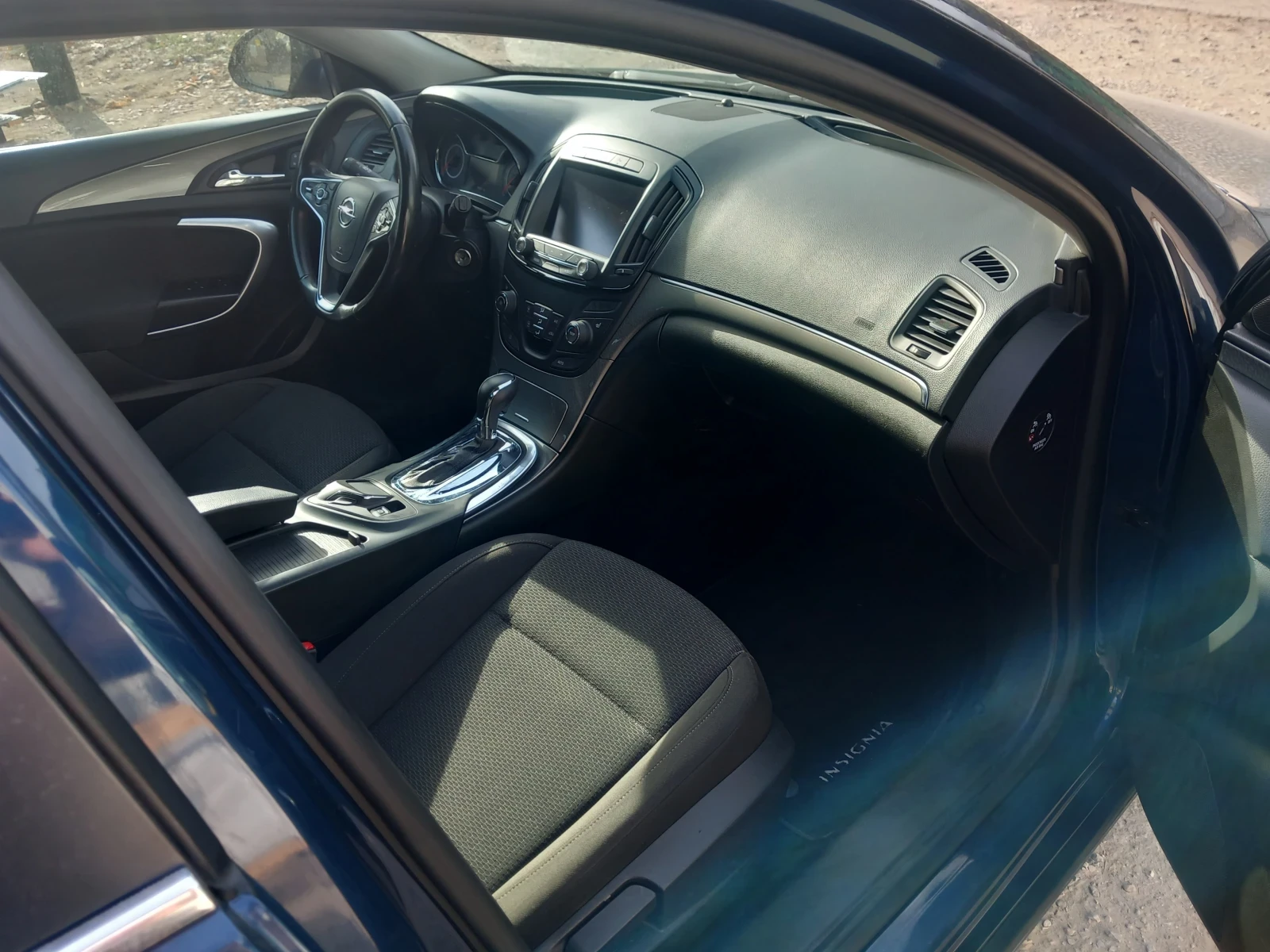 Opel Insignia 1.6 TURBO - изображение 9