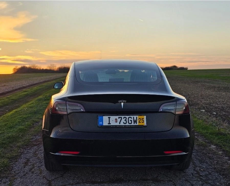 Tesla Model 3  44   | Mobile.bg   5