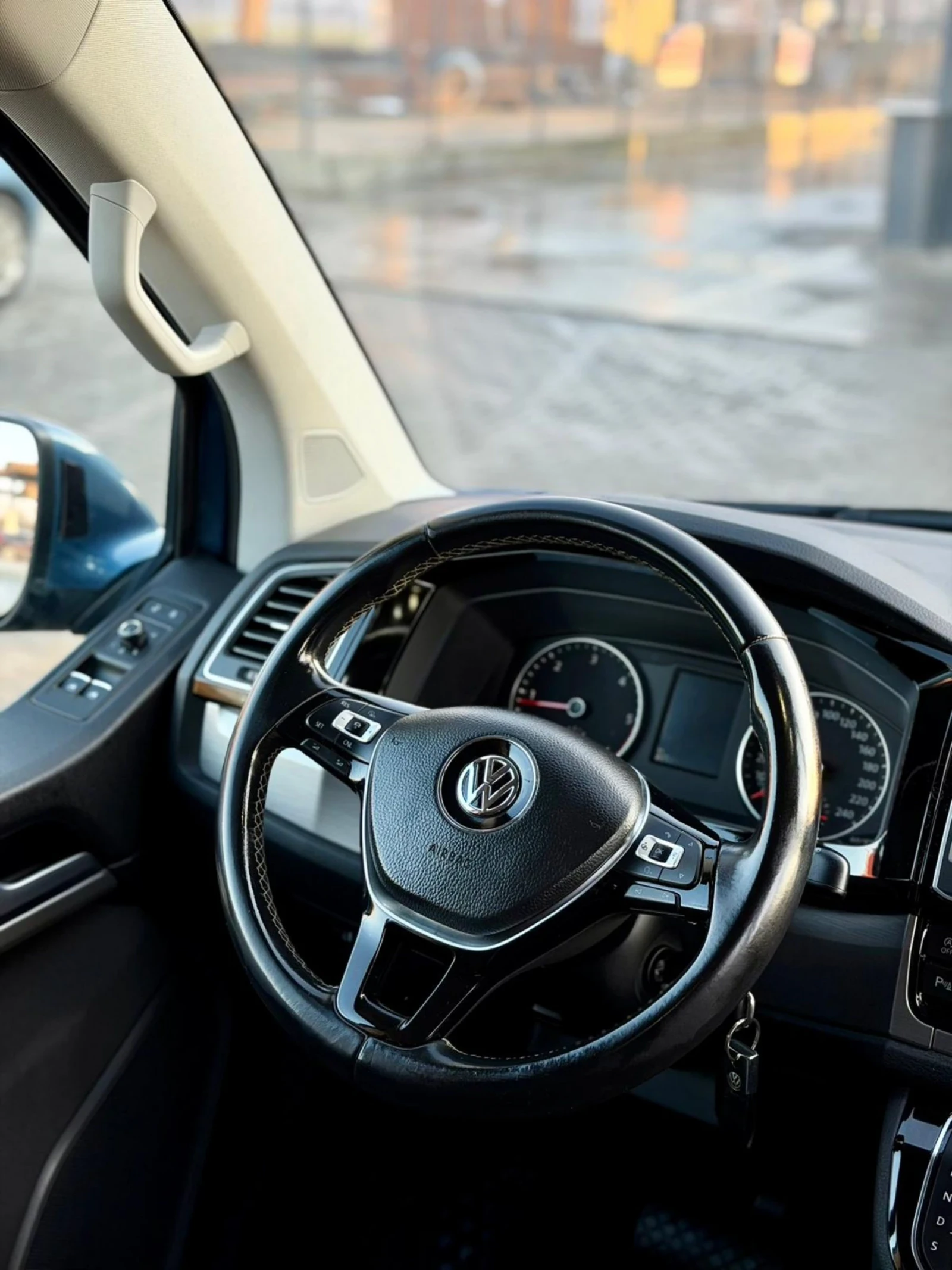 VW Multivan  - изображение 6