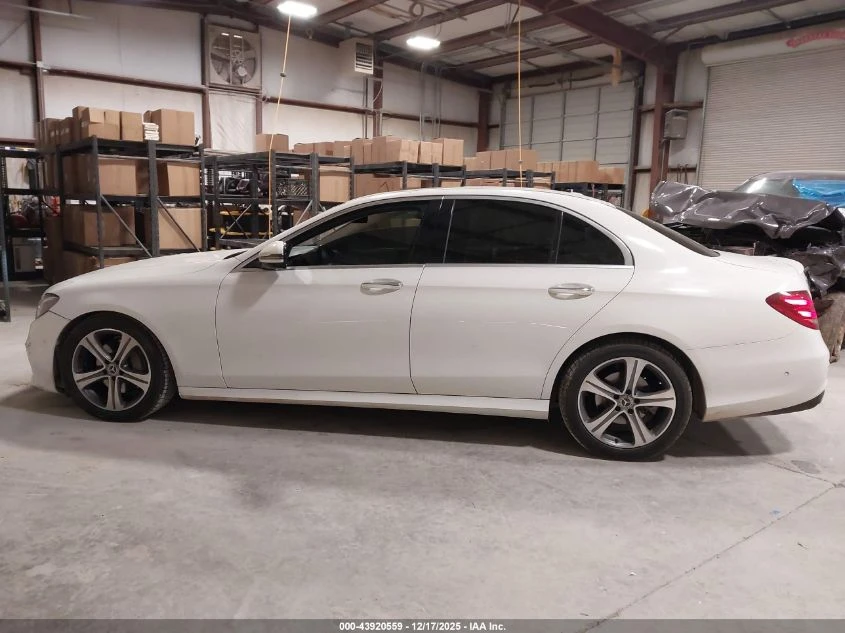 Mercedes-Benz E 300  - изображение 6