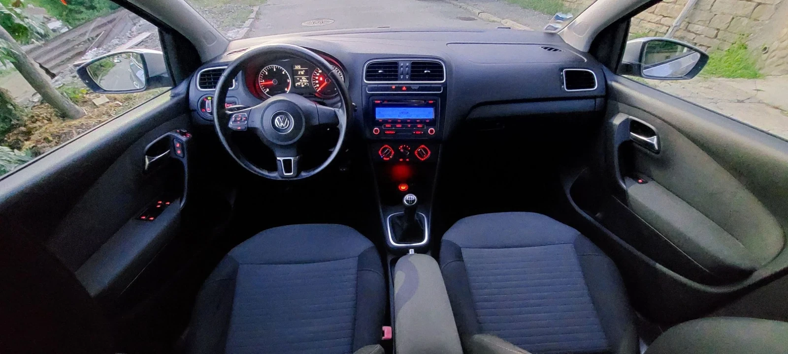 VW Polo 1.6 tdi  - изображение 7