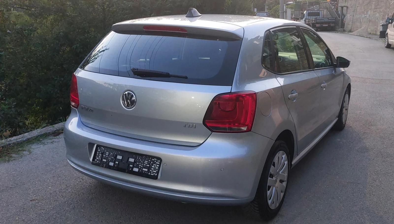 VW Polo 1.6 tdi  - изображение 5