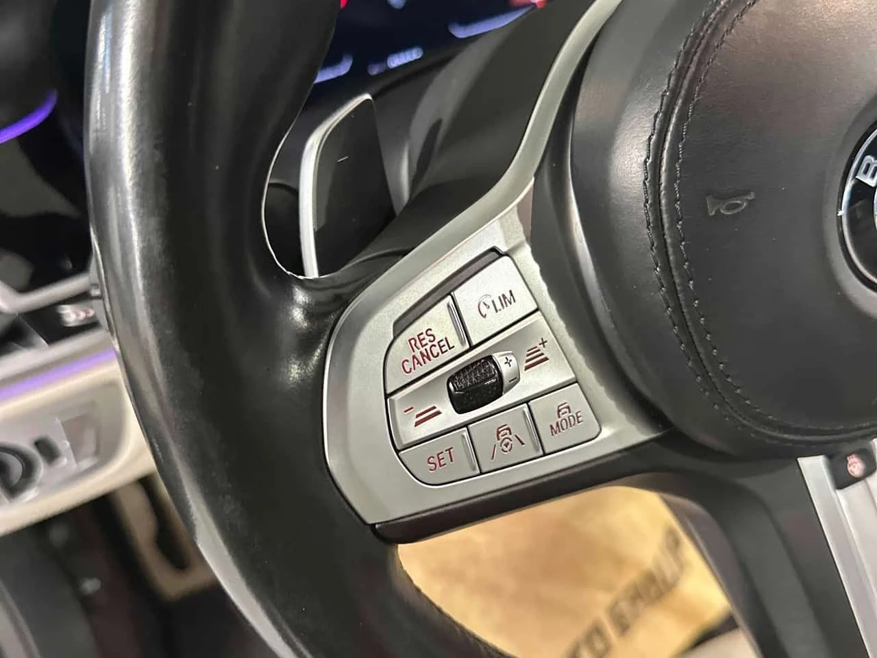 BMW 750 * 750i xDrive * CARFAX * ���� �� �� | Mobile.bg � ����������� 14