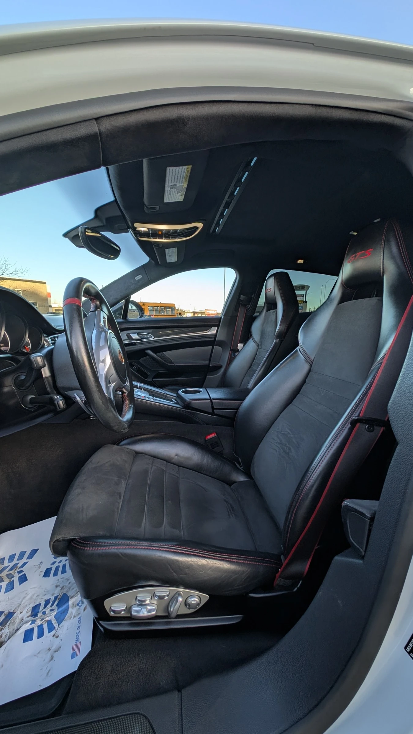 Porsche Panamera GTS * * CARFAX * * АВТО КРЕДИТ * * , снимка 6 - Автомобили и джипове - 53893535