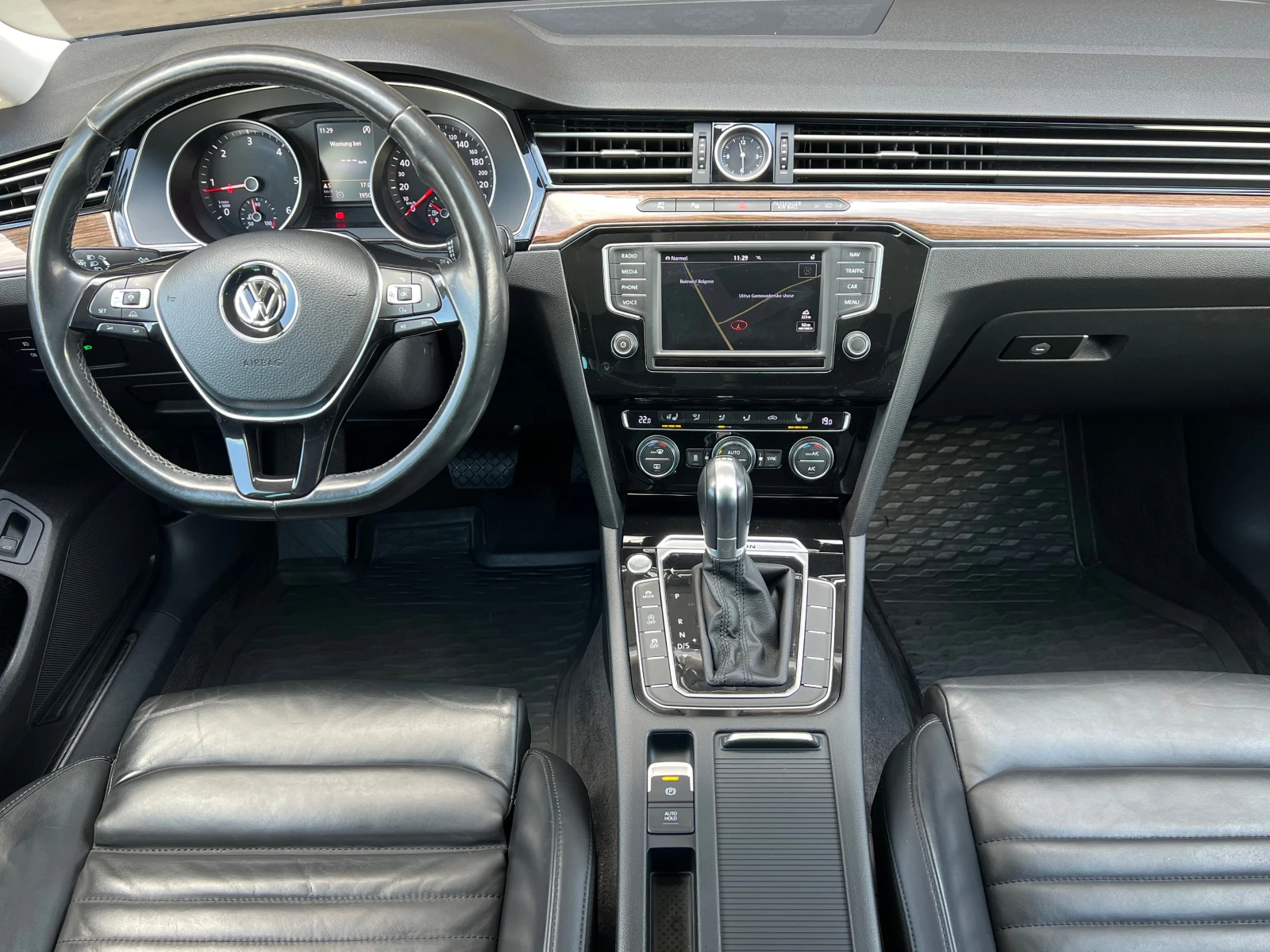 VW Passat 2.0TDI-190ps-4-MOTION-HIGHLINE-FULL SERVICE VW-HOB, снимка 9 - Автомобили и джипове - 54236110