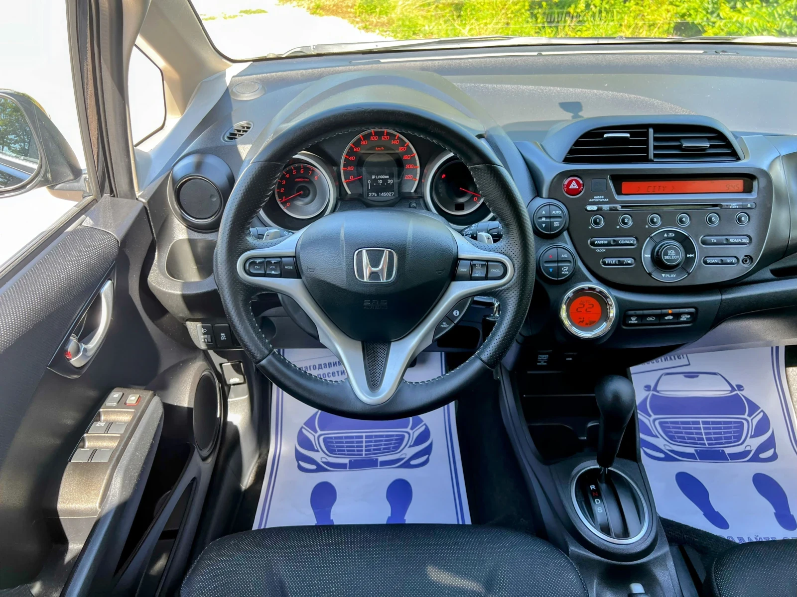 Honda Jazz 1.4SI AUTOMATIC SPORT EDITION, снимка 7 - Автомобили и джипове - 54726330