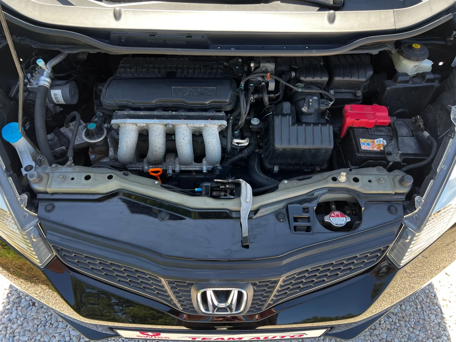 Honda Jazz 1.4SI AUTOMATIC SPORT EDITION, снимка 16 - Автомобили и джипове - 54726330