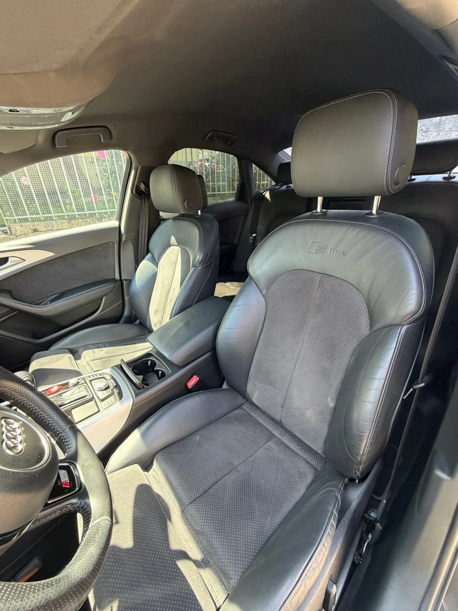 Audi A6 3.0TDi* 3xS-LINE* QUATTRO* DISTR* KEYLESS* CARPLAY, снимка 10 - Автомобили и джипове - 54728129
