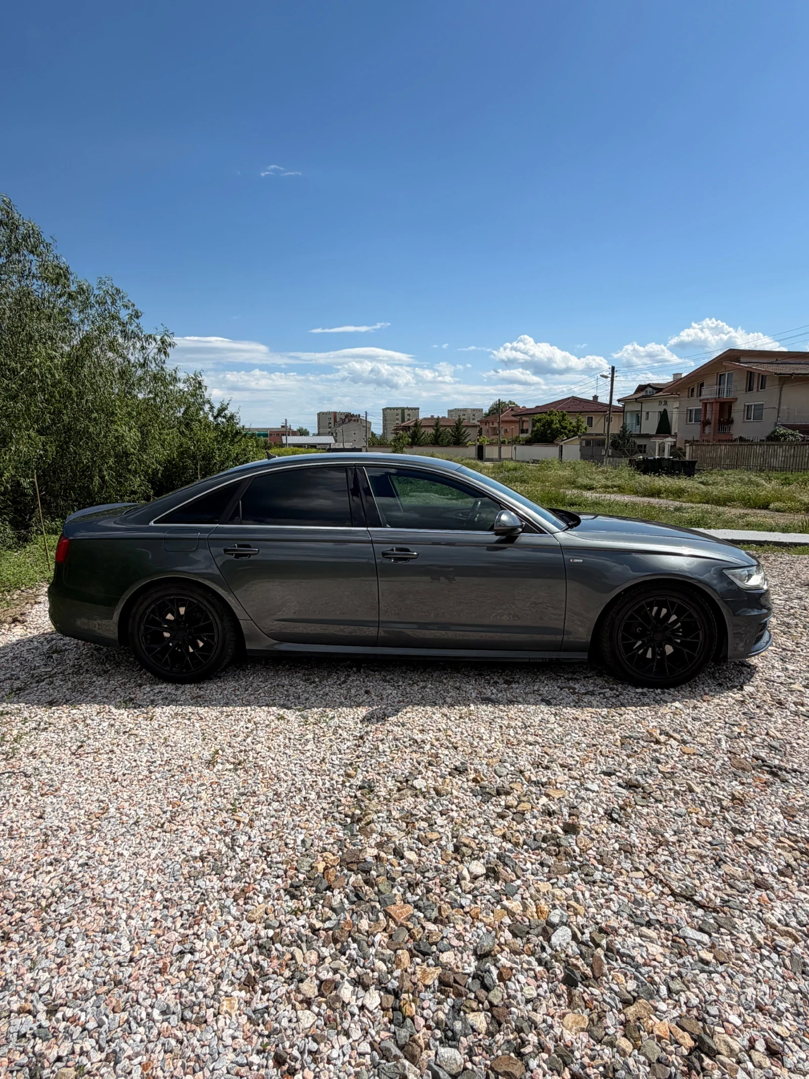 Audi A6 3.0TDi* 3xS-LINE* QUATTRO* DISTR* KEYLESS* CARPLAY, снимка 3 - Автомобили и джипове - 54728129