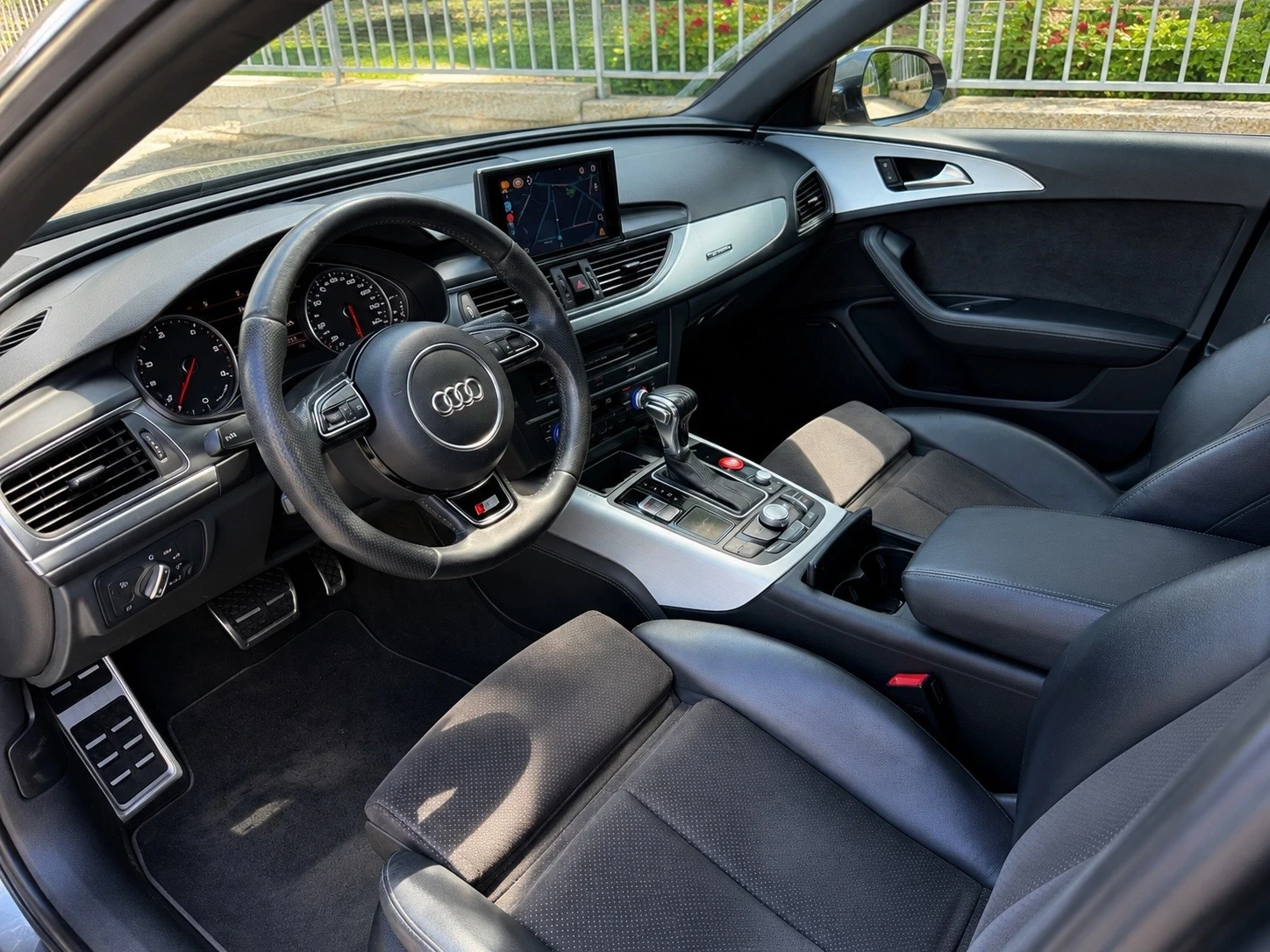 Audi A6 3.0TDi* 3xS-LINE* QUATTRO* DISTR* KEYLESS* CARPLAY, снимка 9 - Автомобили и джипове - 54728129