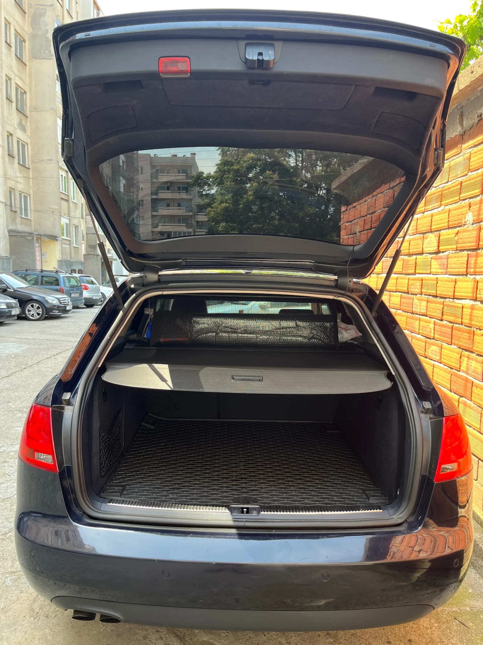 Audi A4, снимка 5 - Автомобили и джипове - 54805303