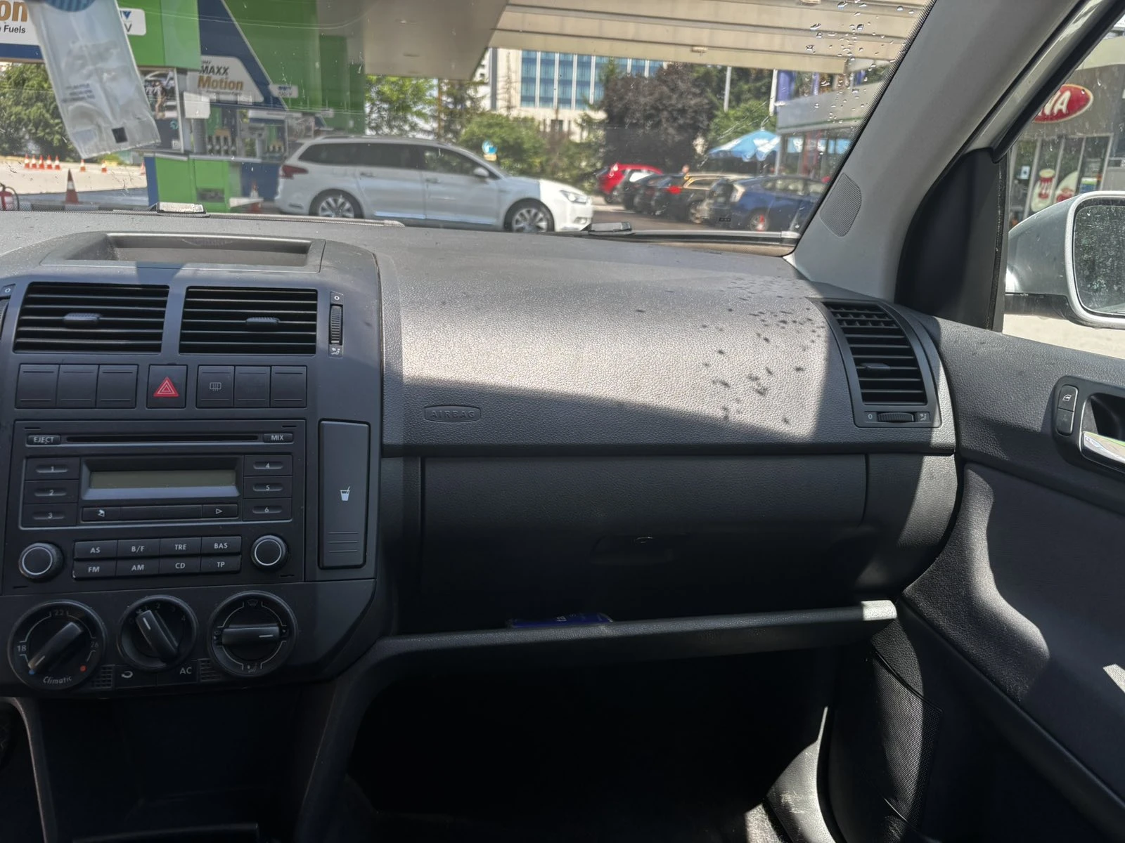 VW Polo 1.4, 16v, снимка 10 - Автомобили и джипове - 55096946