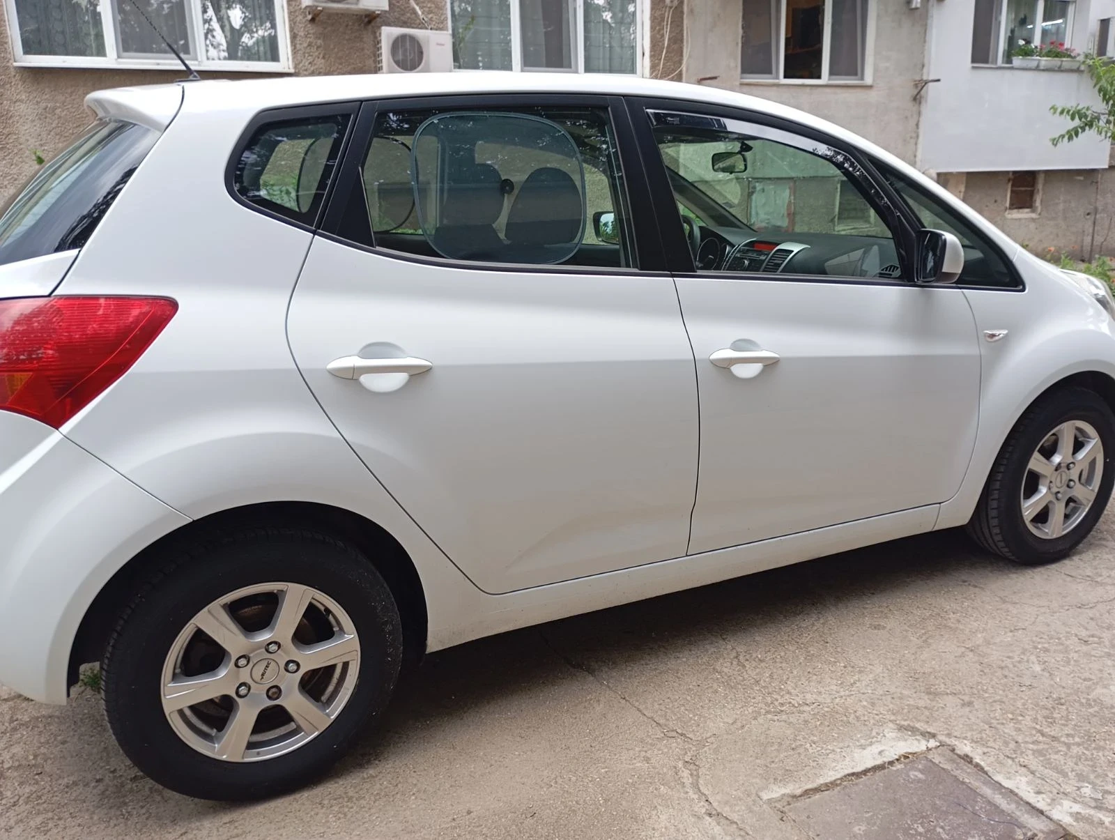 Kia Venga, снимка 7 - Автомобили и джипове - 55307503