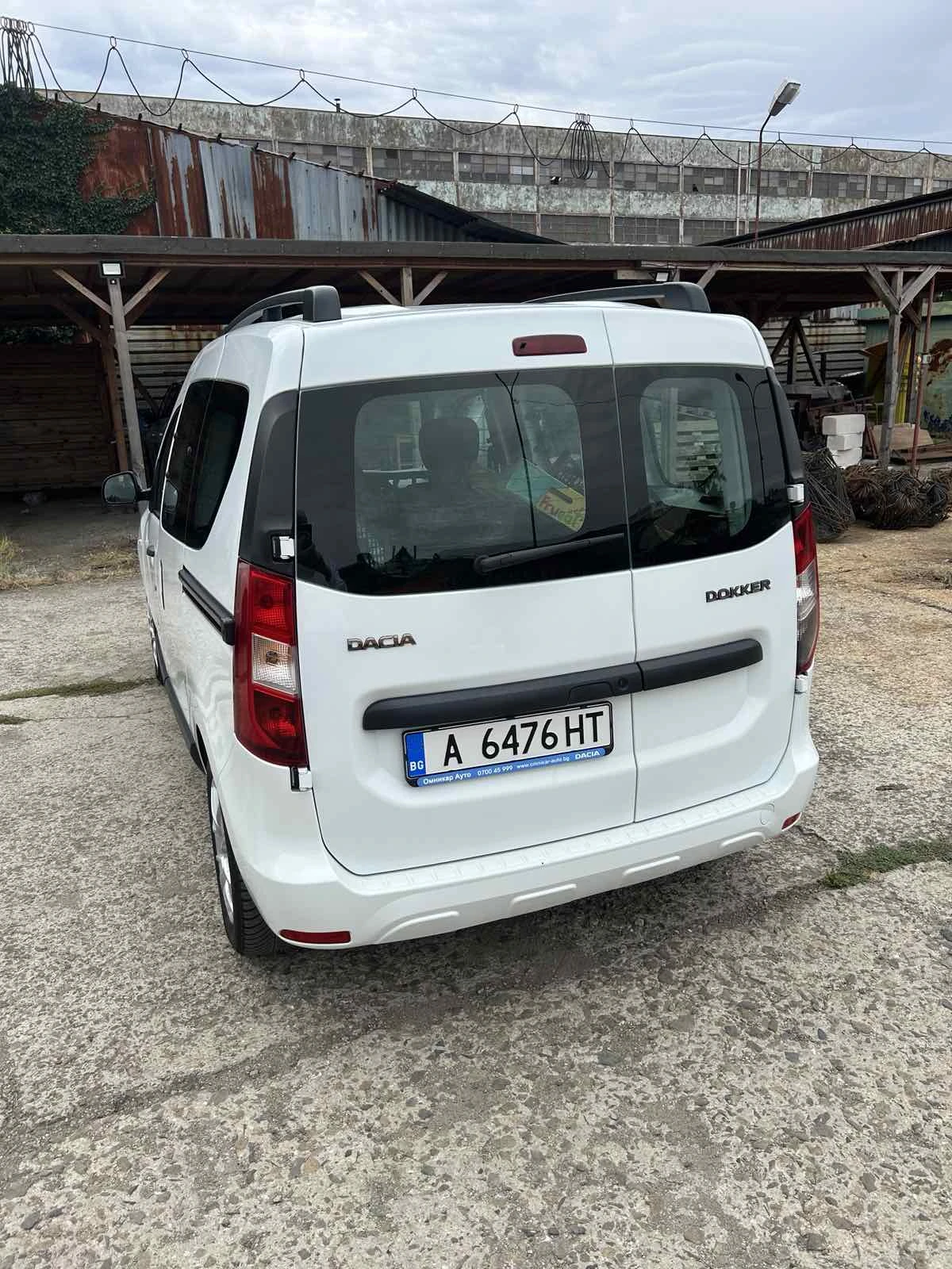 Dacia Dokker, снимка 7 - Автомобили и джипове - 56182459