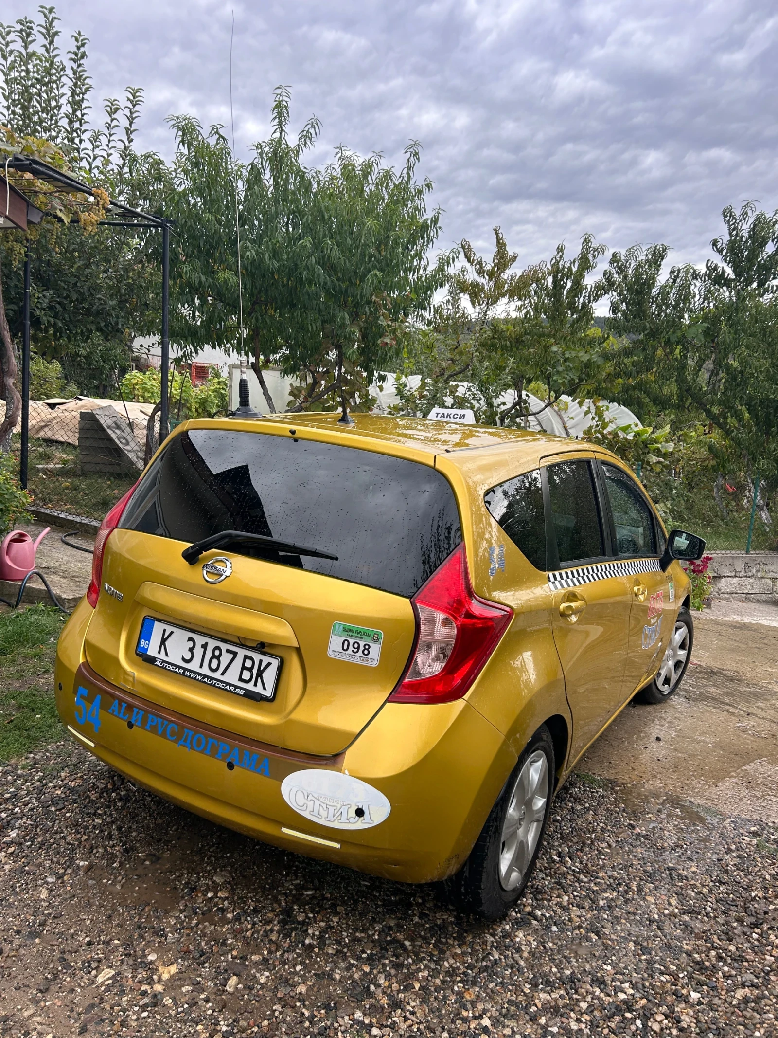 Nissan Note 1.2, снимка 2 - Автомобили и джипове - 56182651