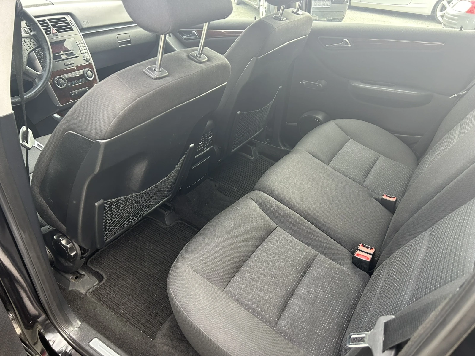 Mercedes-Benz B 200 Automat, снимка 10 - Автомобили и джипове - 56213698