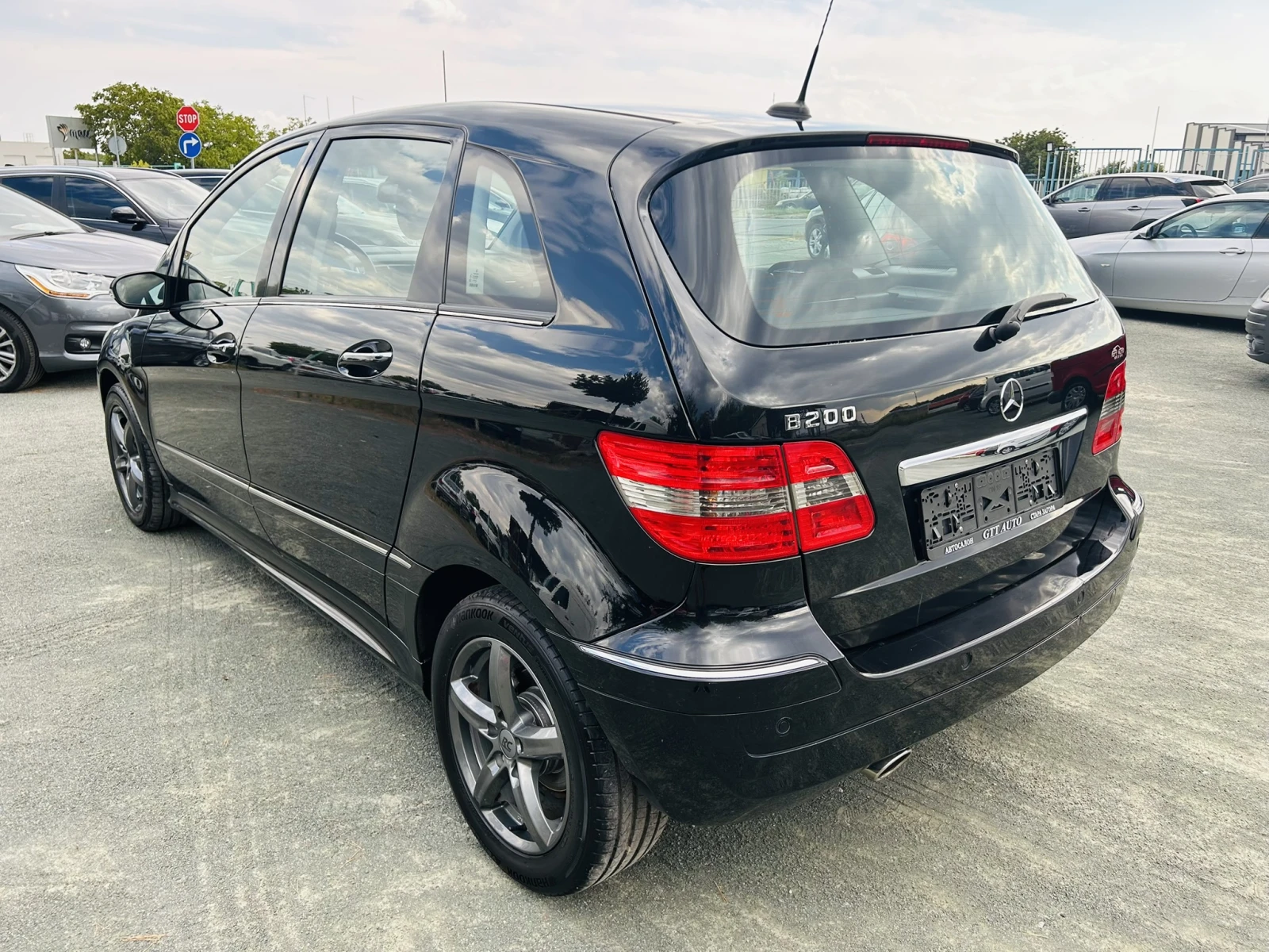 Mercedes-Benz B 200 Automat, снимка 3 - Автомобили и джипове - 56213698