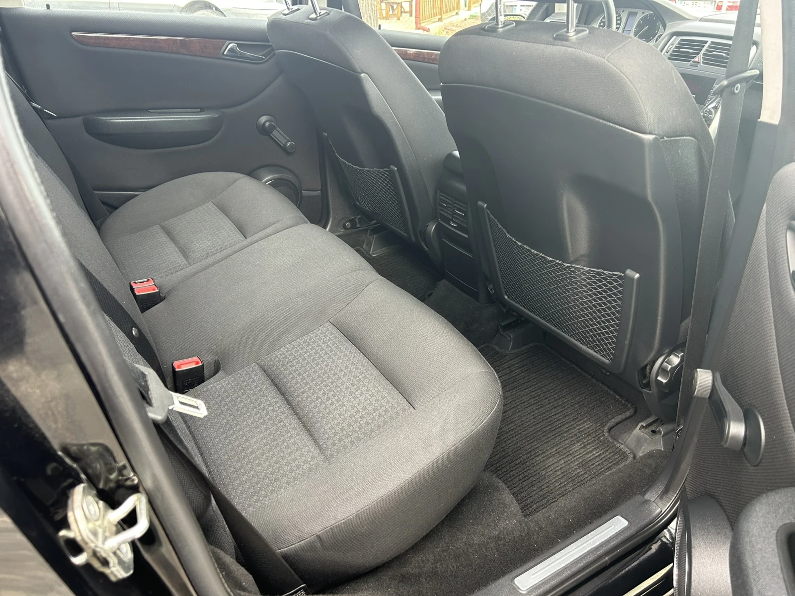 Mercedes-Benz B 200 Automat, снимка 11 - Автомобили и джипове - 56213698