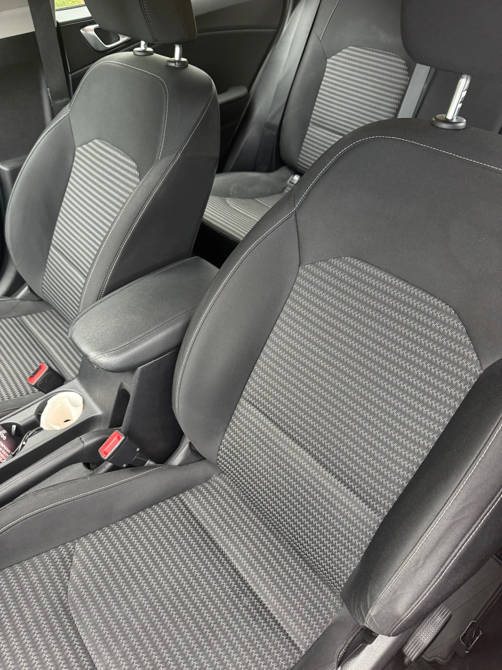 Kia XCeed, снимка 6 - Автомобили и джипове - 56534004