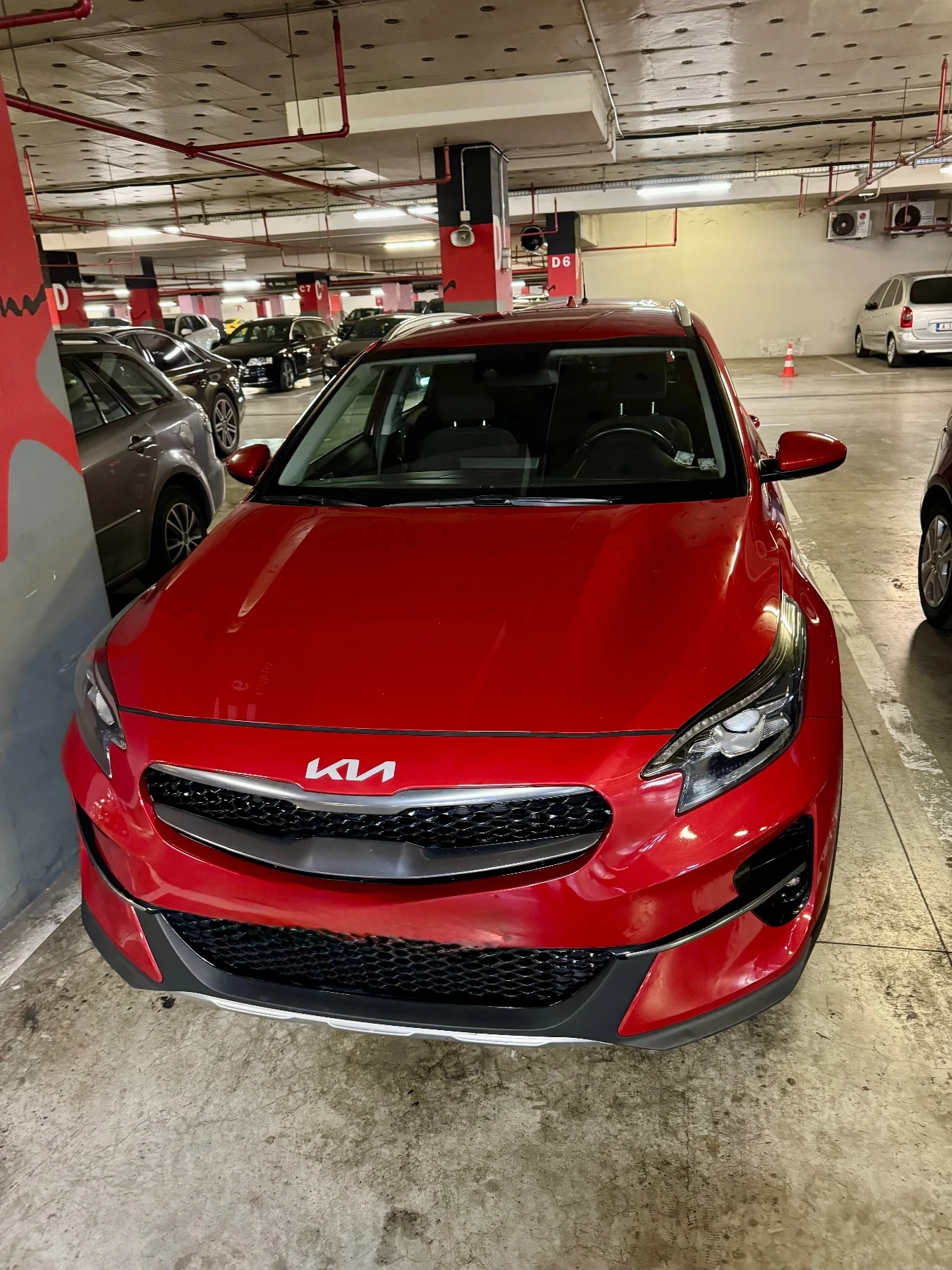 Kia XCeed, снимка 2 - Автомобили и джипове - 56534004