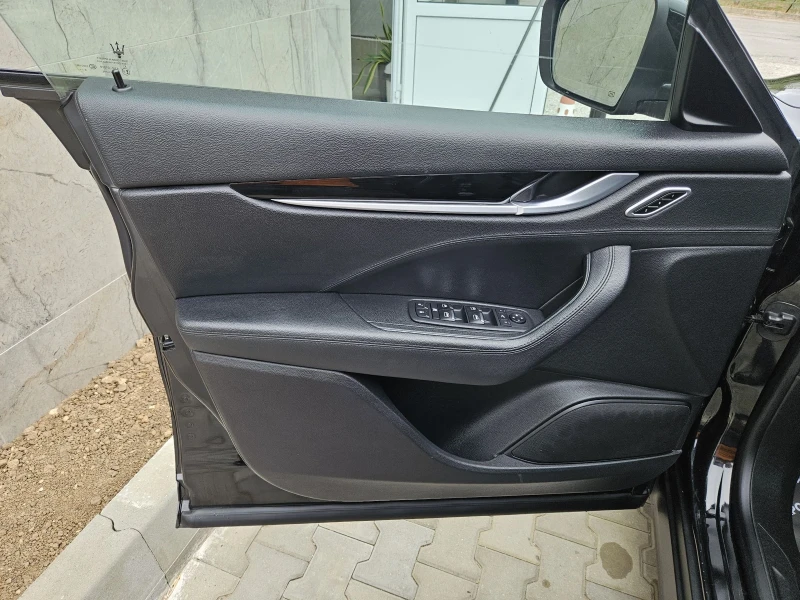 Maserati Levante 3.0d panorama , снимка 8 - Автомобили и джипове - 47408252