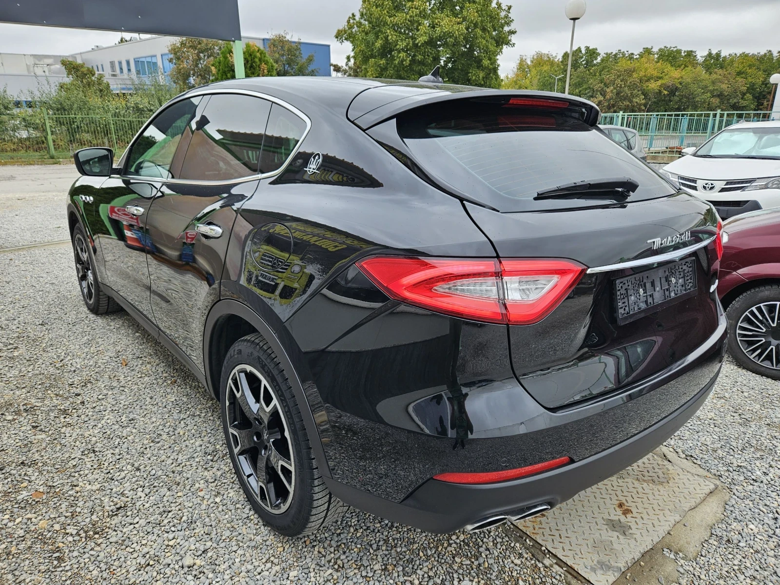 Maserati Levante 3.0d panorama  - изображение 6