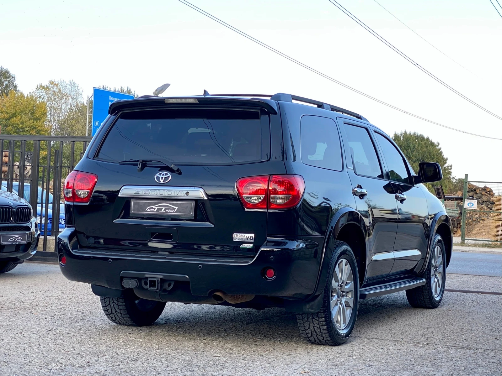 Toyota Sequoia 5.7L* LPG* V8*  - изображение 2