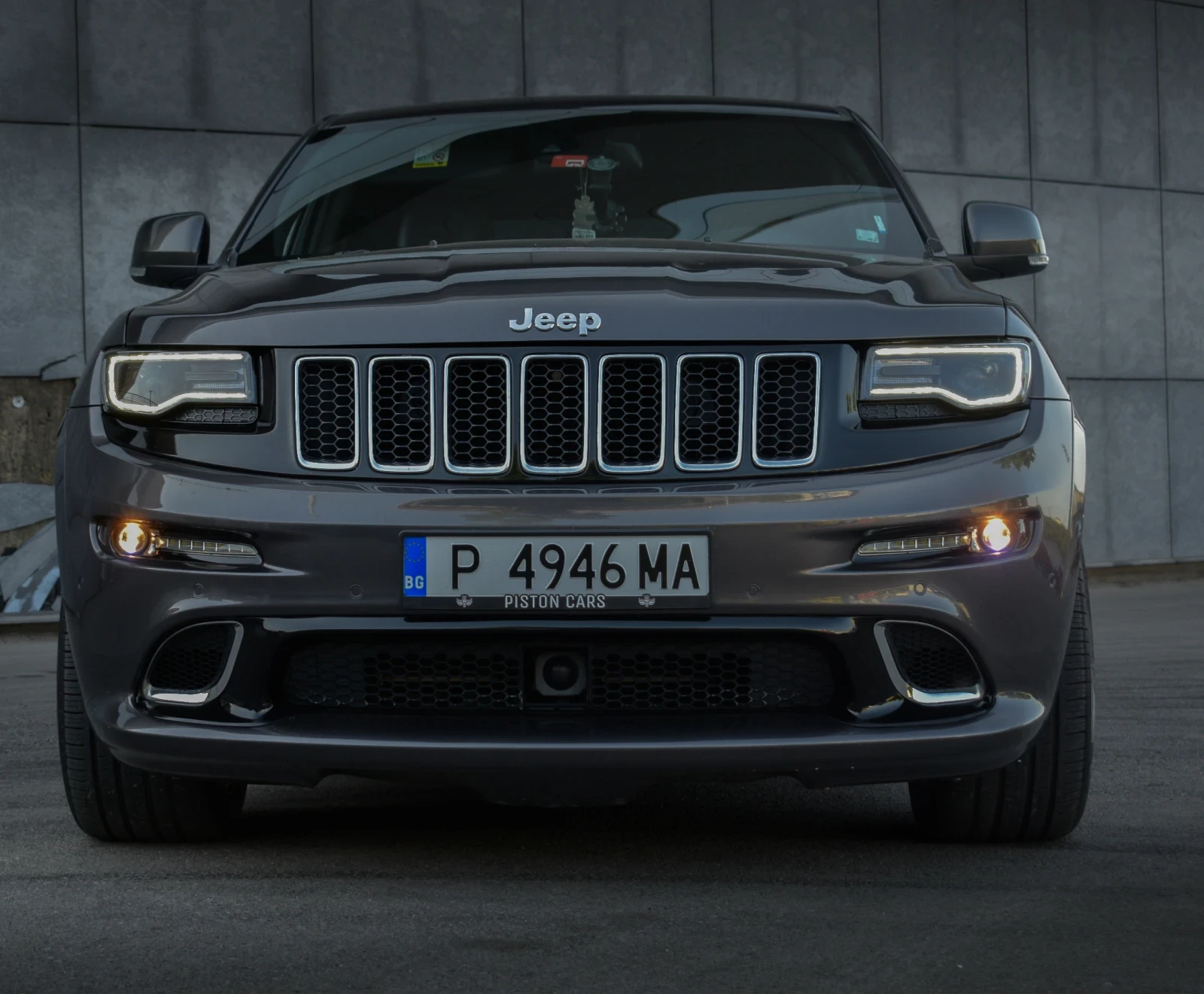 Jeep Grand cherokee 6.4 SRT LPG - изображение 3