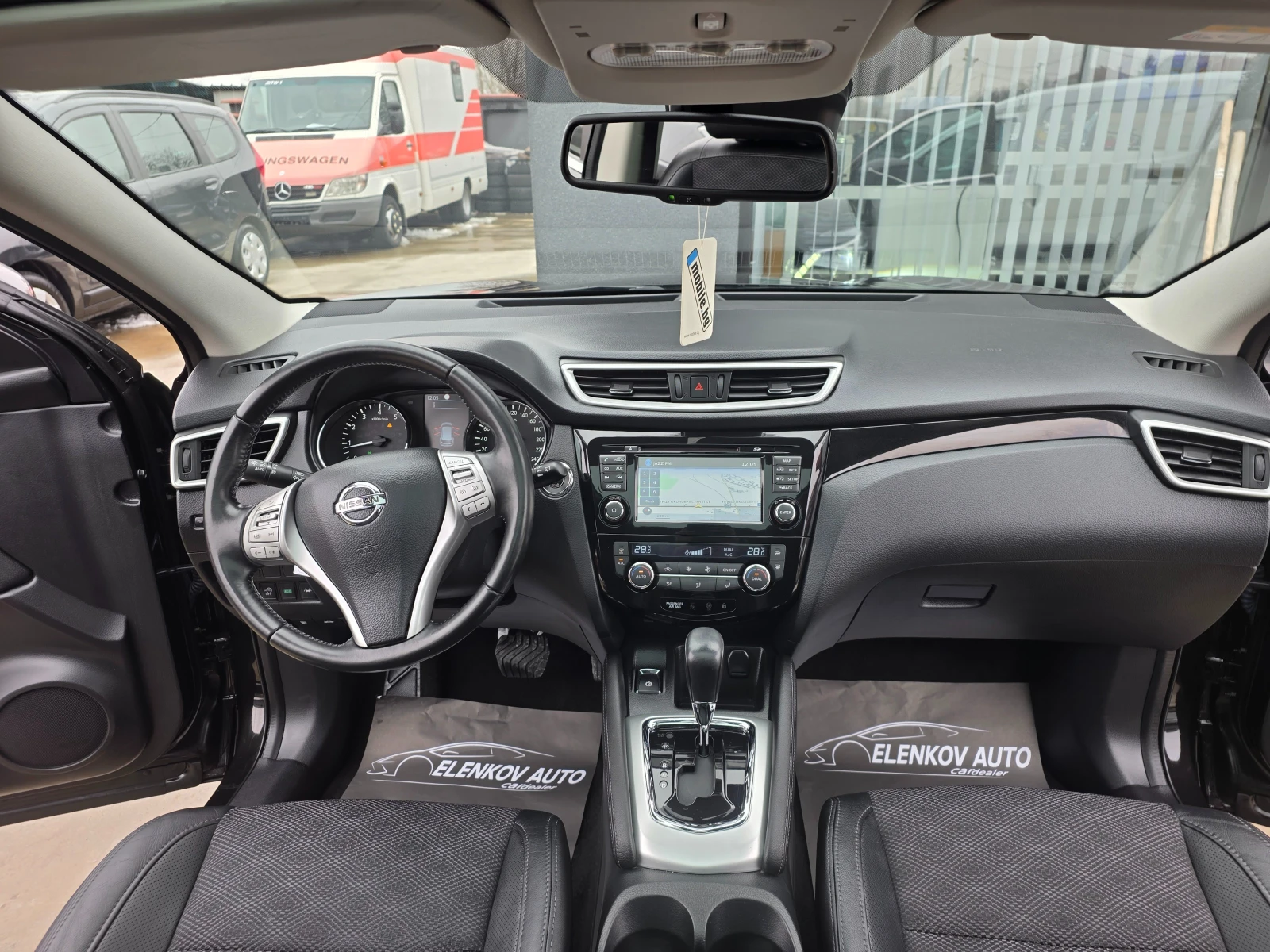 Nissan Qashqai 1.2I-116к.с EURO 5b-НАВИГАЦИЯ-ШВЕЙЦАРИЯ - изображение 10