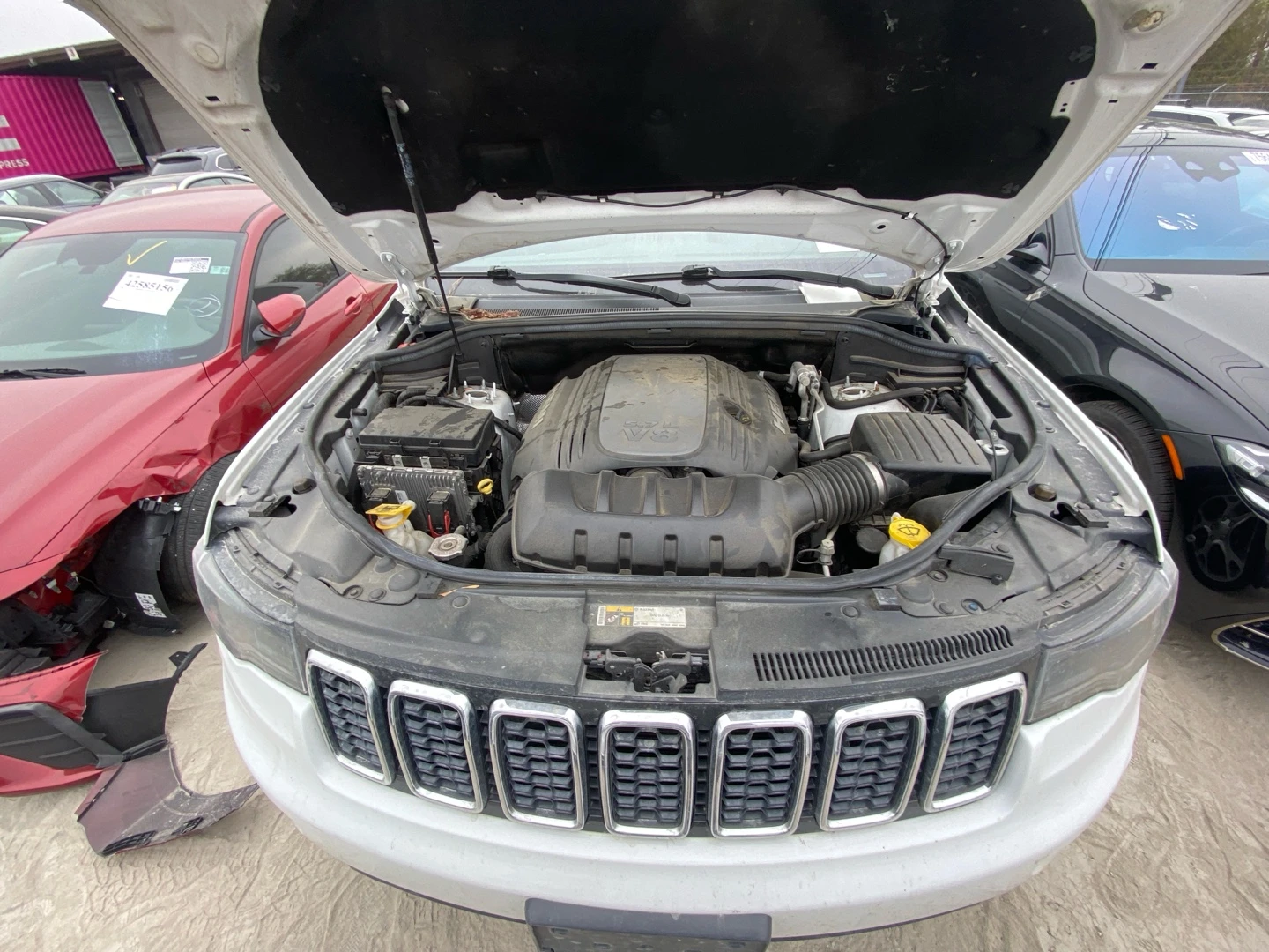 Jeep Grand cherokee Limited 5.7HEMI/ПАНОРАМА/ОБДУХВАНЕ/КОЖА , снимка 11 - Автомобили и джипове - 53905081