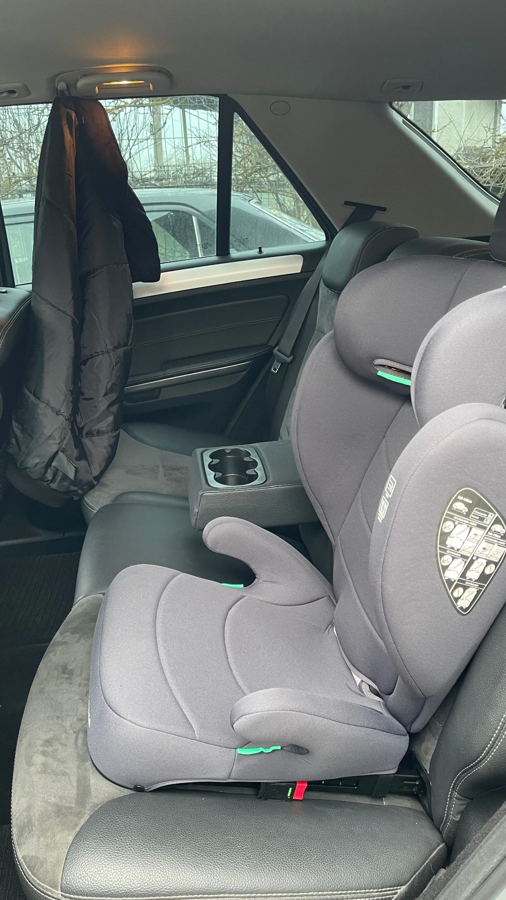 Mercedes-Benz ML 320 Facelift NAVI РЕАЛНИ КМ, снимка 11 - Автомобили и джипове - 53977764