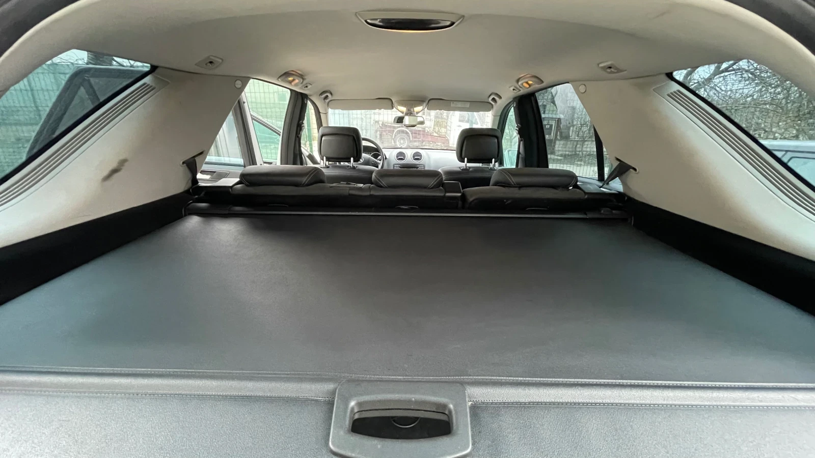 Mercedes-Benz ML 320 Facelift NAVI РЕАЛНИ КМ, снимка 10 - Автомобили и джипове - 53977764