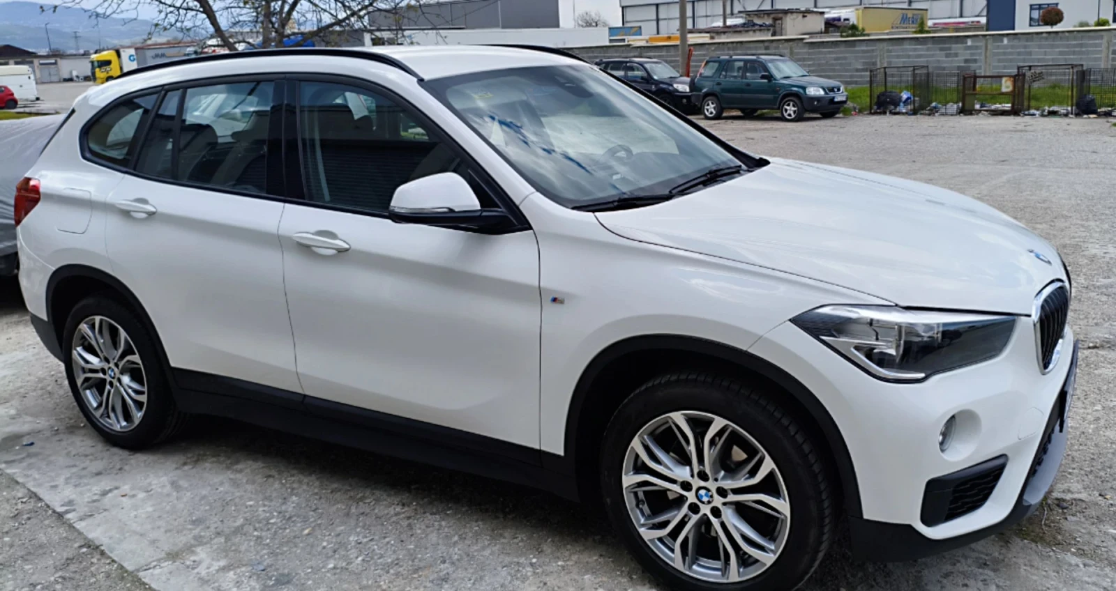 BMW X1, снимка 2 - Автомобили и джипове - 54257096