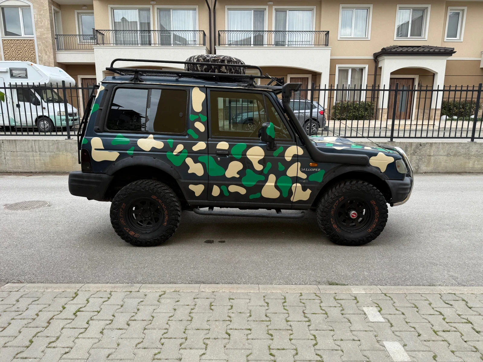 Mitsubishi Pajero Hyundai Galloper 2.5 D 99 k.c., снимка 4 - Автомобили и джипове - 54484938