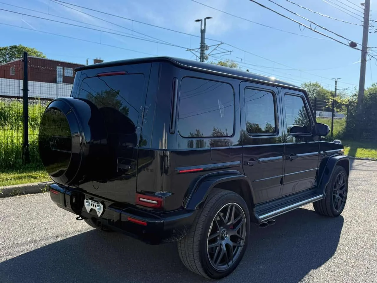 Mercedes-Benz G 63 AMG * CARFAX * АВТОКРЕДИТ БЕЗ ПЪРВОНАЧАЛНА ВНОСКА, снимка 4 - Автомобили и джипове - 54830701