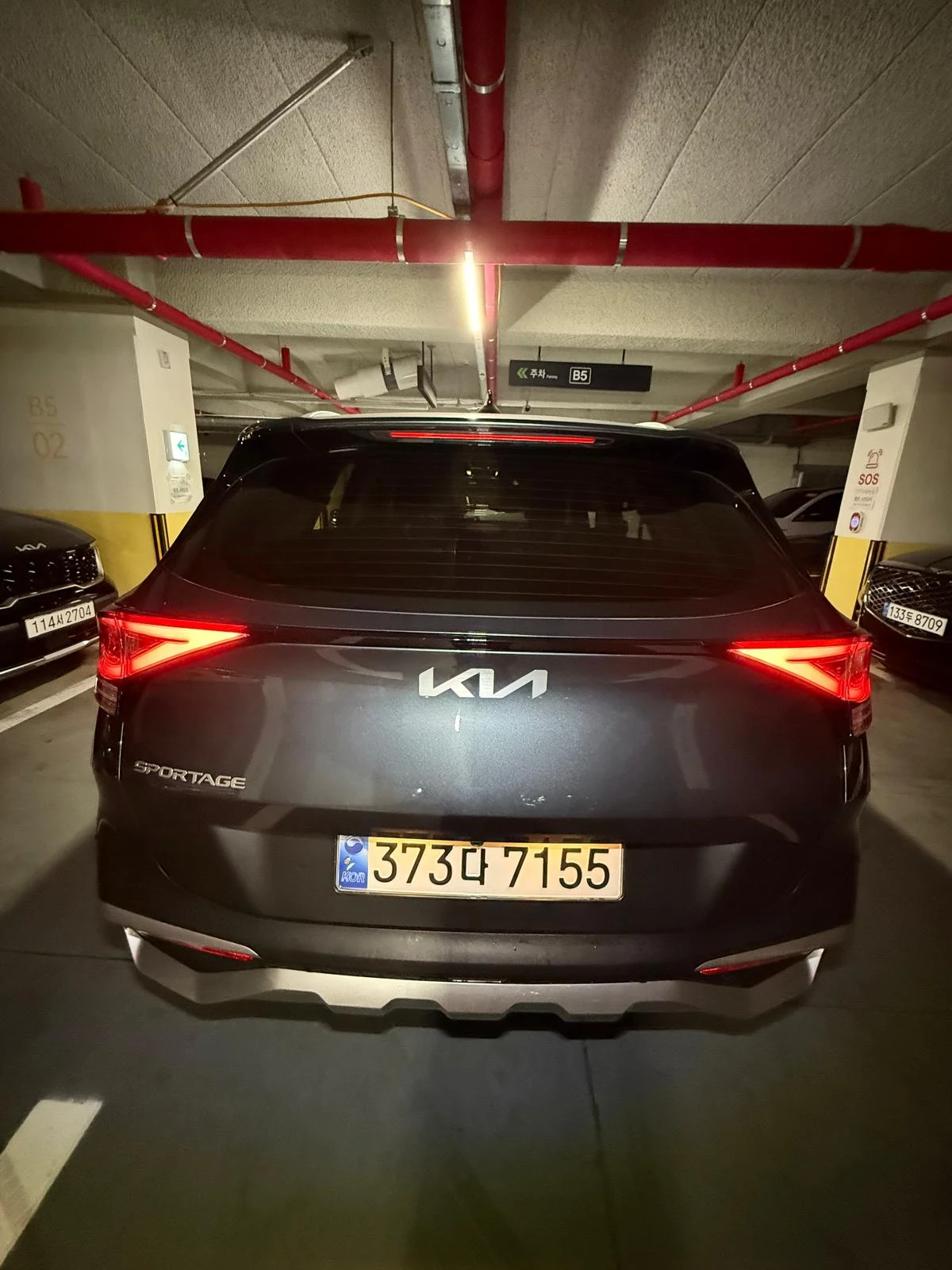 Kia Sportage 2.0 CRDI - OЧАКВАН ВНОС, снимка 3 - Автомобили и джипове - 54971895