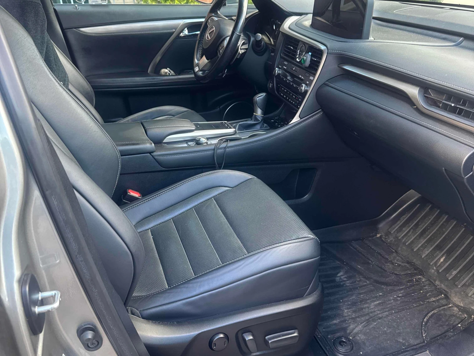 Lexus RX 350  * CARFAX * ����� �� ����������� | Mobile.bg � ����������� 11