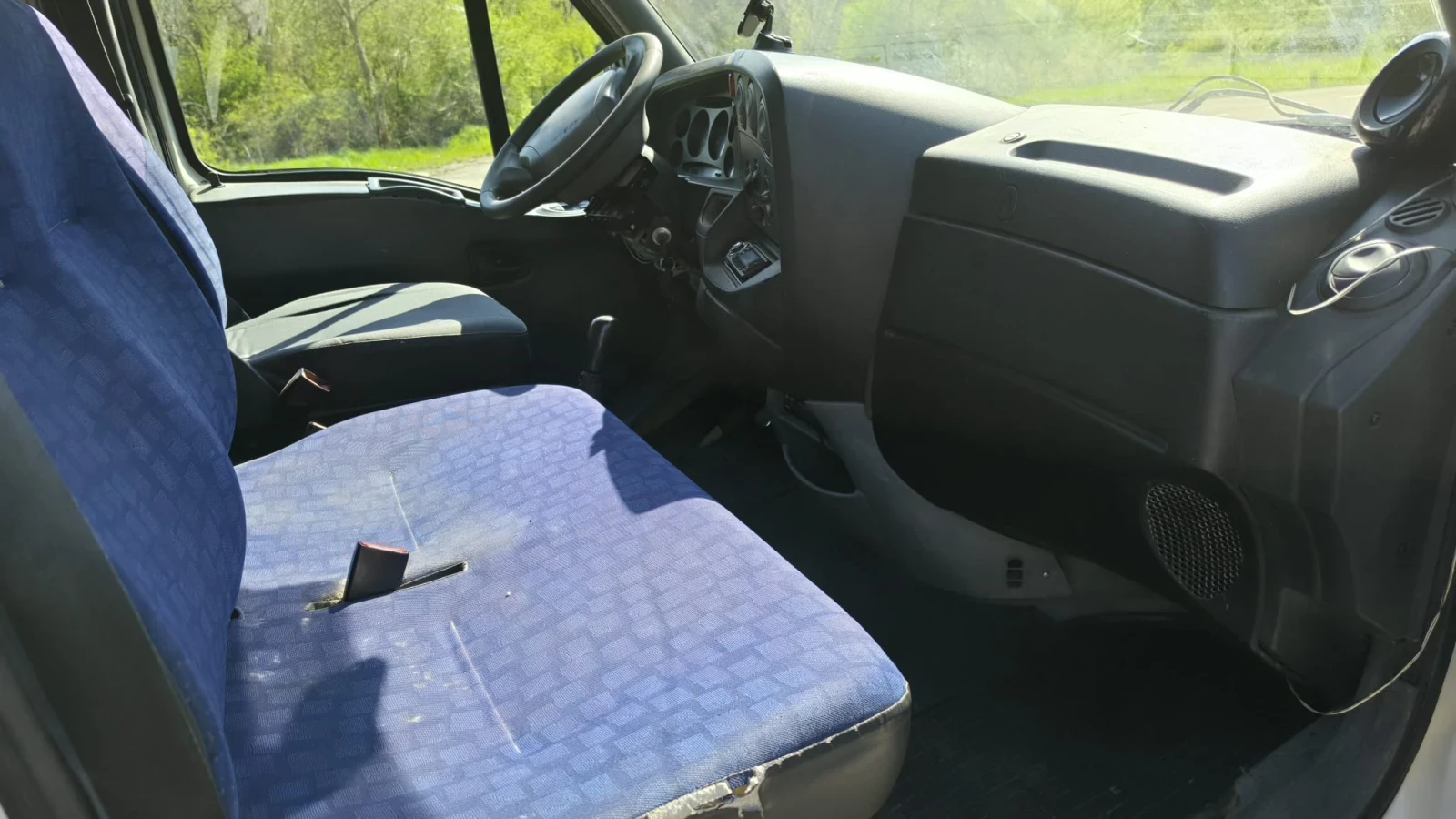 Iveco Daily Фабричен Самосвал , снимка 9 - Бусове и автобуси - 54332630