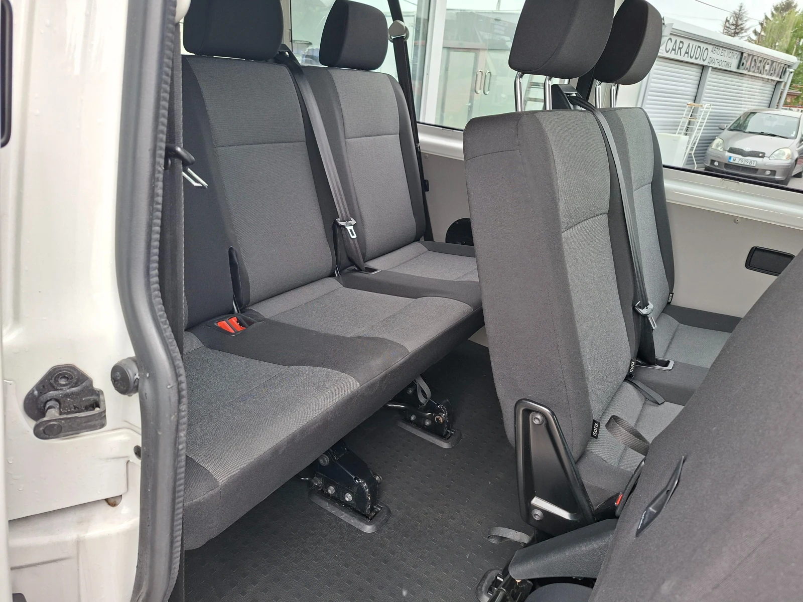 VW Transporter UNIKAT-NOV, снимка 9 - Бусове и автобуси - 54495864