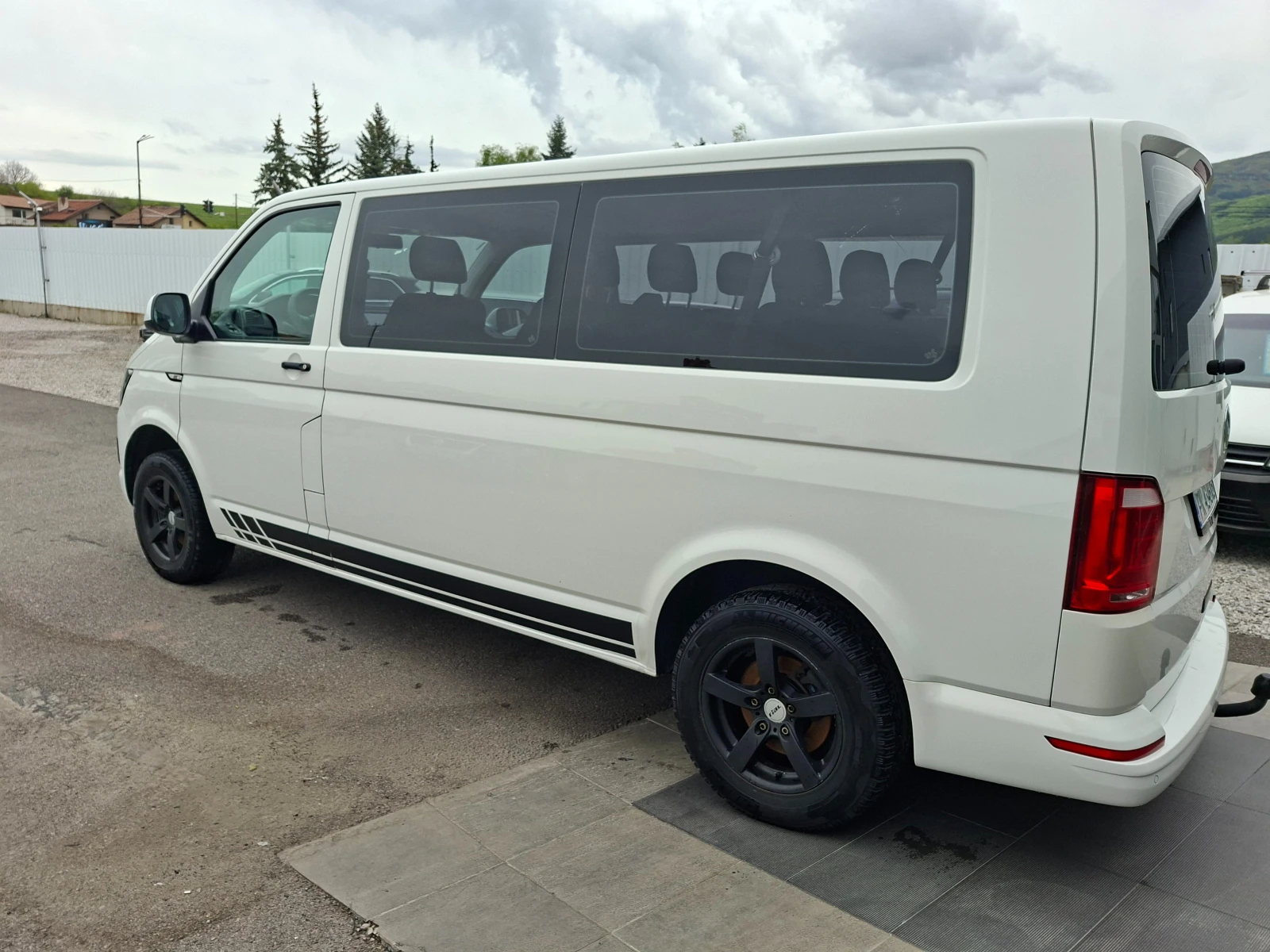VW Transporter UNIKAT-NOV, снимка 5 - Бусове и автобуси - 54495864