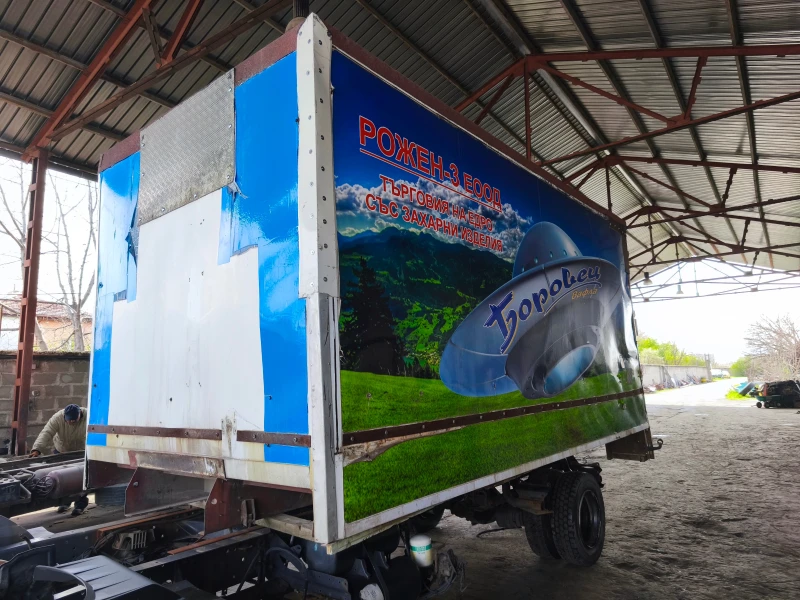 Mercedes-Benz Atego хладилен фургон 5.00м, снимка 3 - Камиони - 49796777