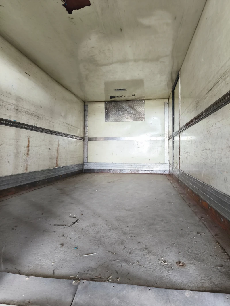 Mercedes-Benz Atego хладилен фургон 5.00м, снимка 4 - Камиони - 49796777