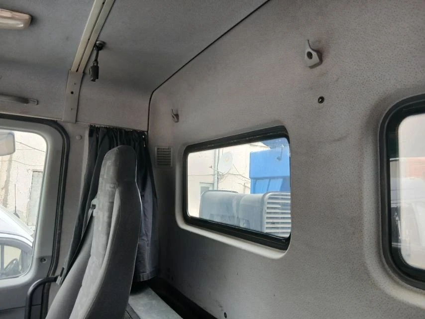 Mercedes-Benz Actros, снимка 15 - Камиони - 54759821