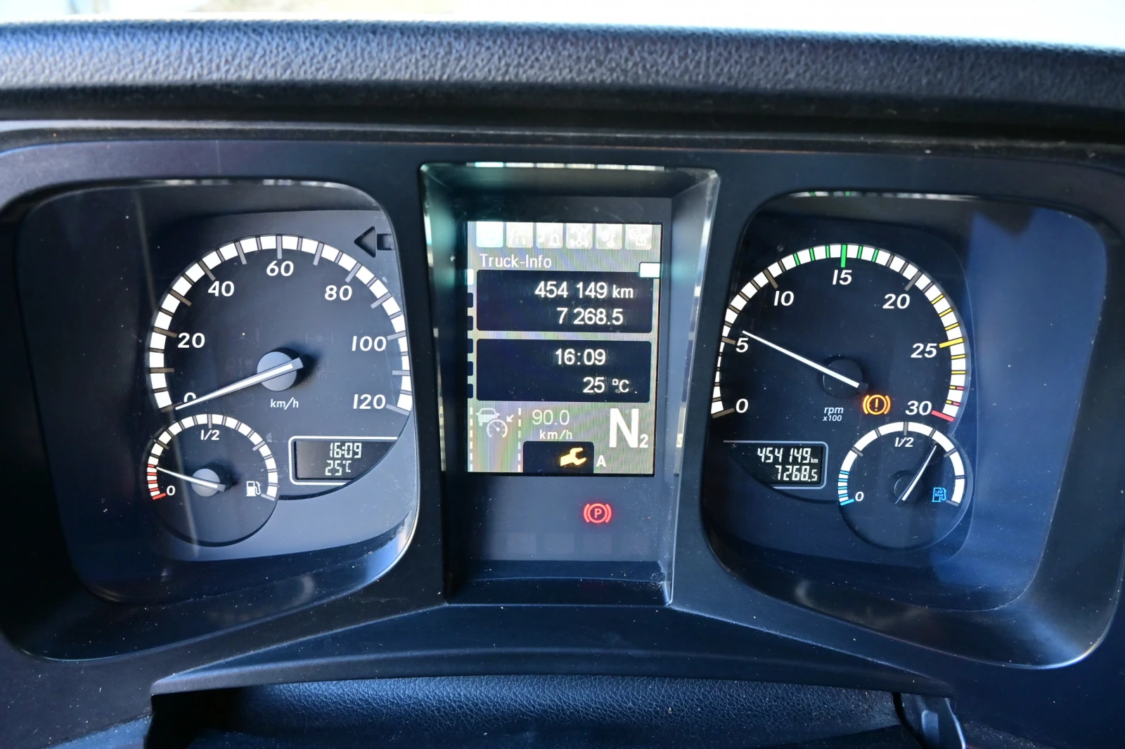 Mercedes-Benz Antos 1835 20Pal. 8, 15m | Mobile.bg � ����������� 11
