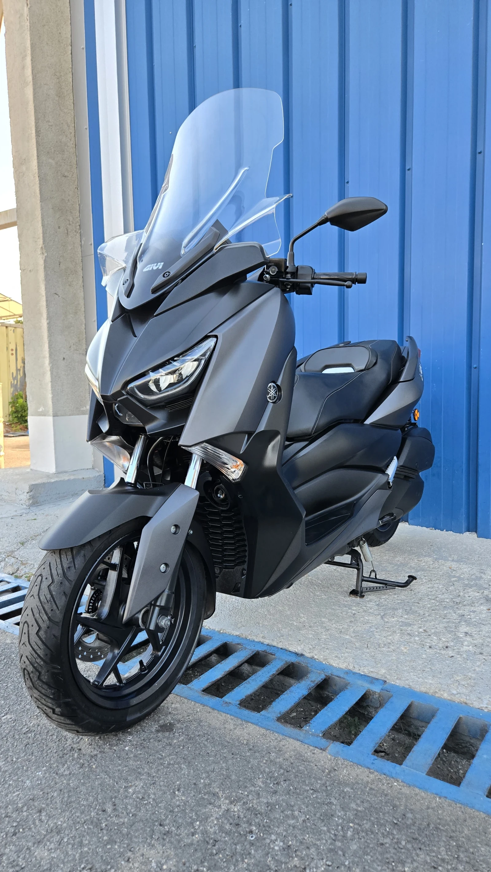 Yamaha X-max 300i ABS TC LED - изображение 3