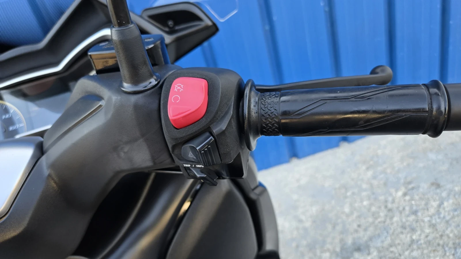 Yamaha X-max 300i ABS TC LED - изображение 9