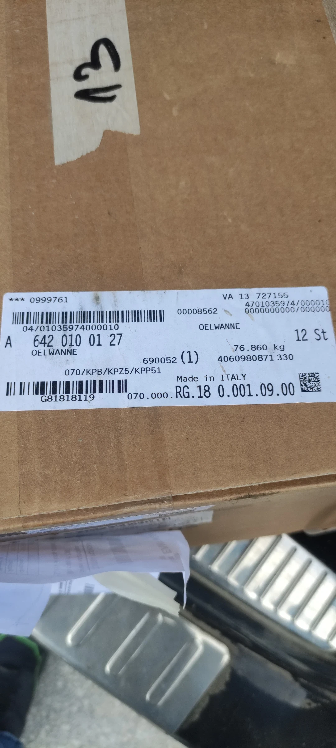 Оригинален картер за Мерцедес с код А 642 010 01 27  , снимка 3 - Части - 53987664